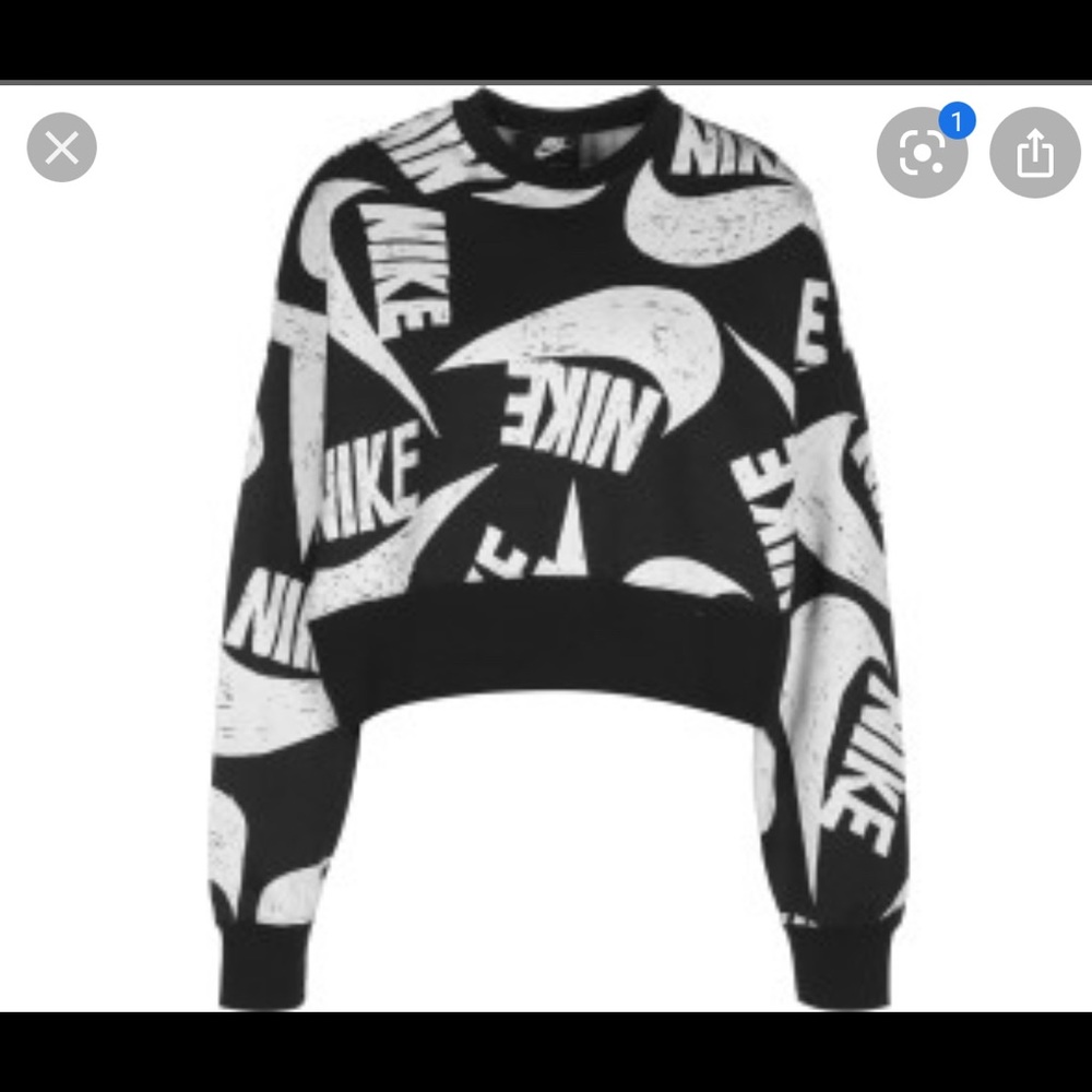 NEW❤️NIKE ICON Clash Crew Sweatshirt Ladies medium